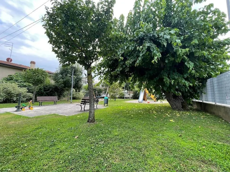 Apartmán Elegant Relax Suite Near Veron Center Fair Lake Garda Verona